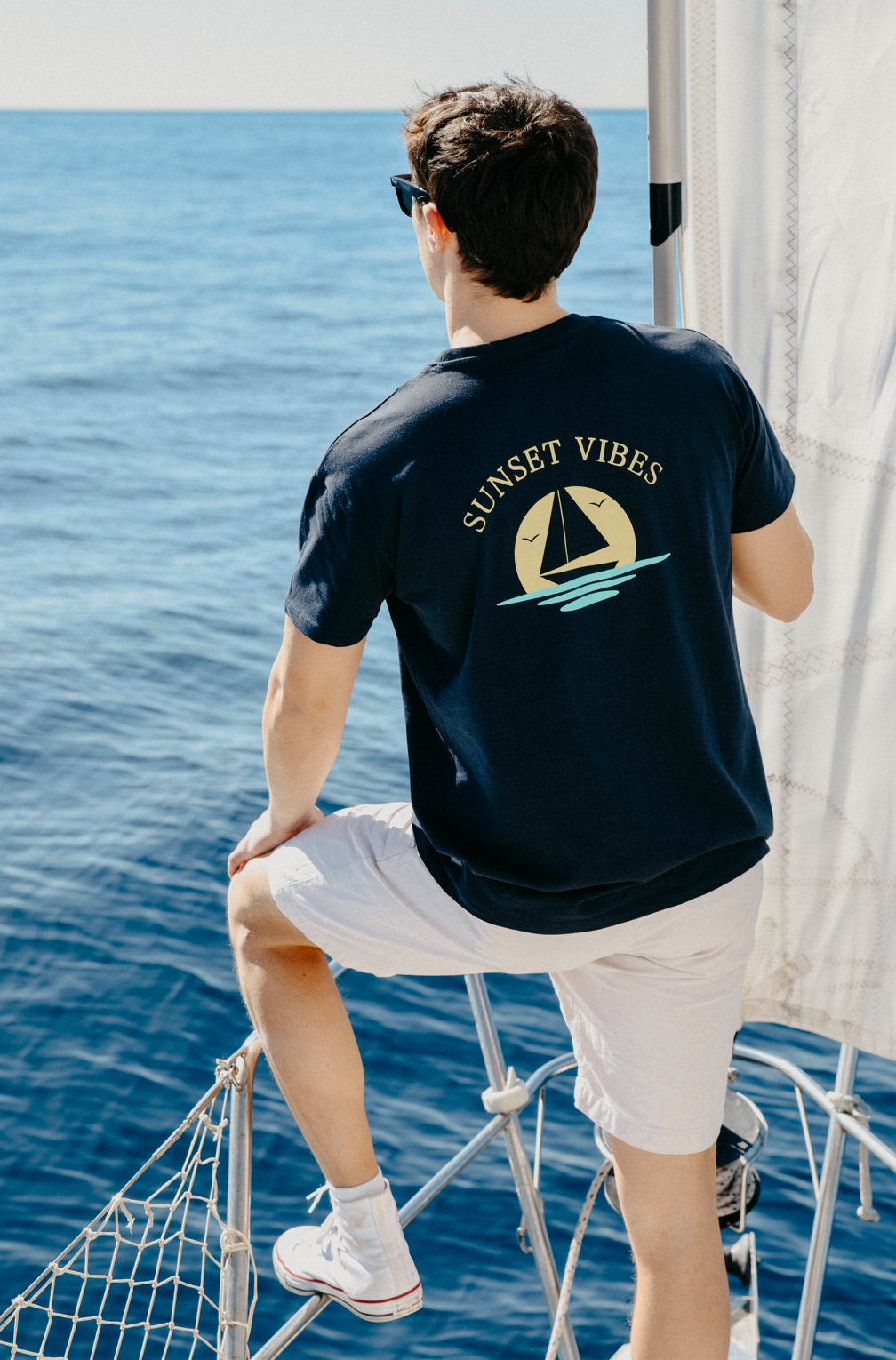 SUNSET VIBES T-SHIRT
